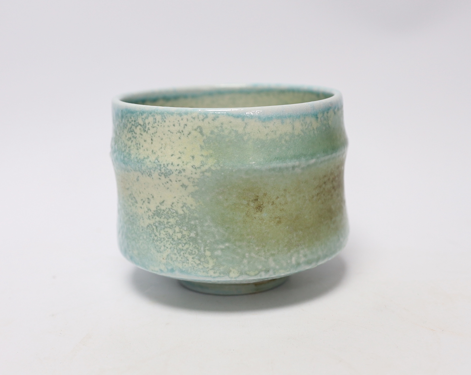 Jack and Joan Doherty, Leach St Ives pottery, a soda vapour glazed chawan, 10cm